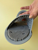 دمپایی سیلیکونی شستشو و ماساژور پا اورجینال | چسبونک مکنده ضد لغزش – بسته ۱ عددی (تک لنگه)