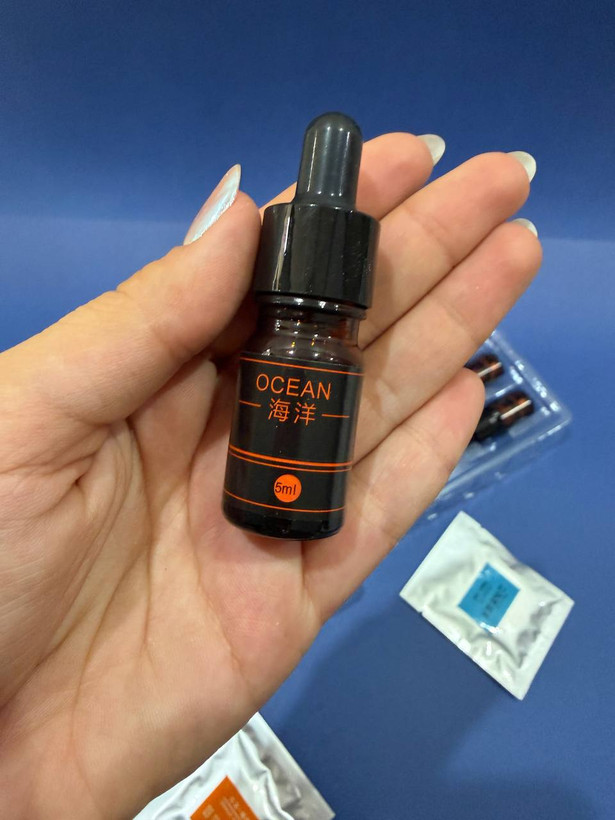 خوشبو کننده خورشیدی خودرو JIN GE مدل JG-009 اورجینال | پخش عطر چرخان