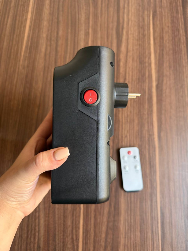 مینی هیتر برقی پریزی 1000 وات مدل Flame Heater (طرح شومینه + ریموت کنترل)